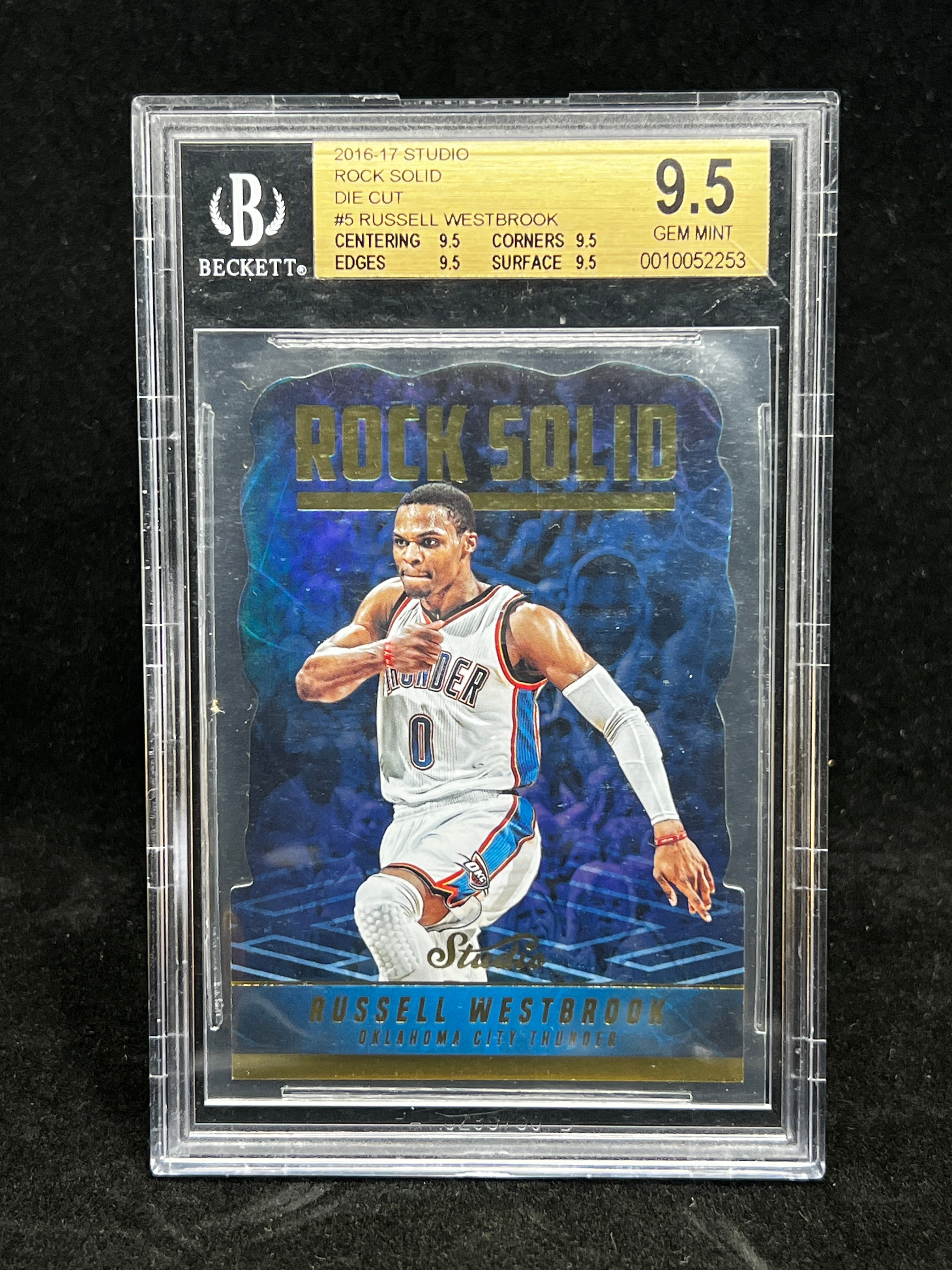 Russell Westbook Panini Studio 2016-17 BGS